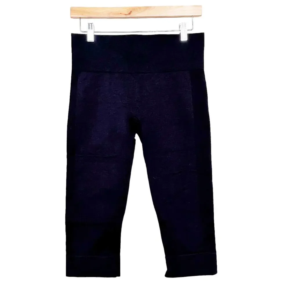 Lululemon Seamlessly Street Cropped Leggings Sz 6